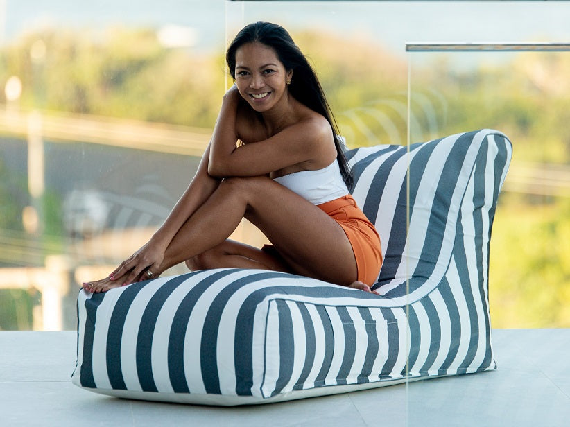 Floating Resort SunLounger