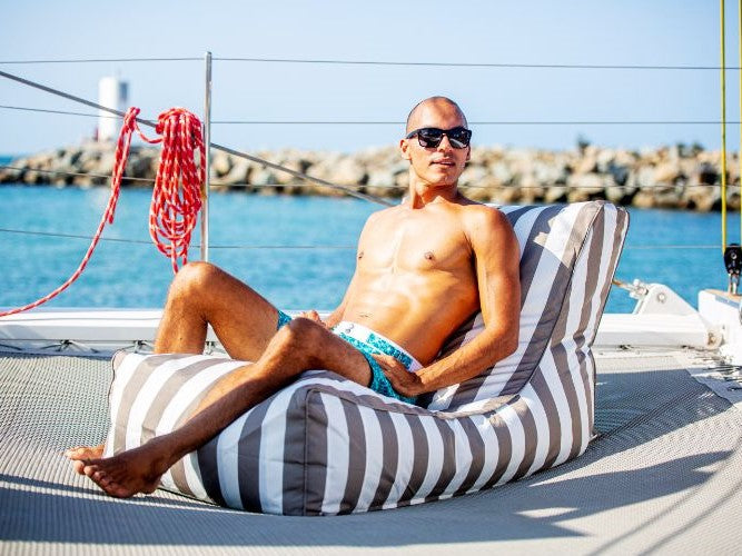 Floating Resort SunLounger